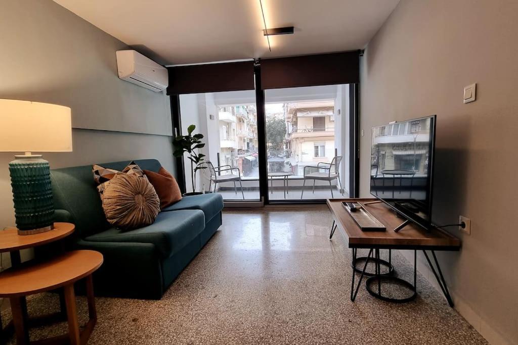 Μπροστά Στη Πλατεία Ναυαρίνου/Τσιμισκη Διαμέρισμα Солун Екстериор снимка